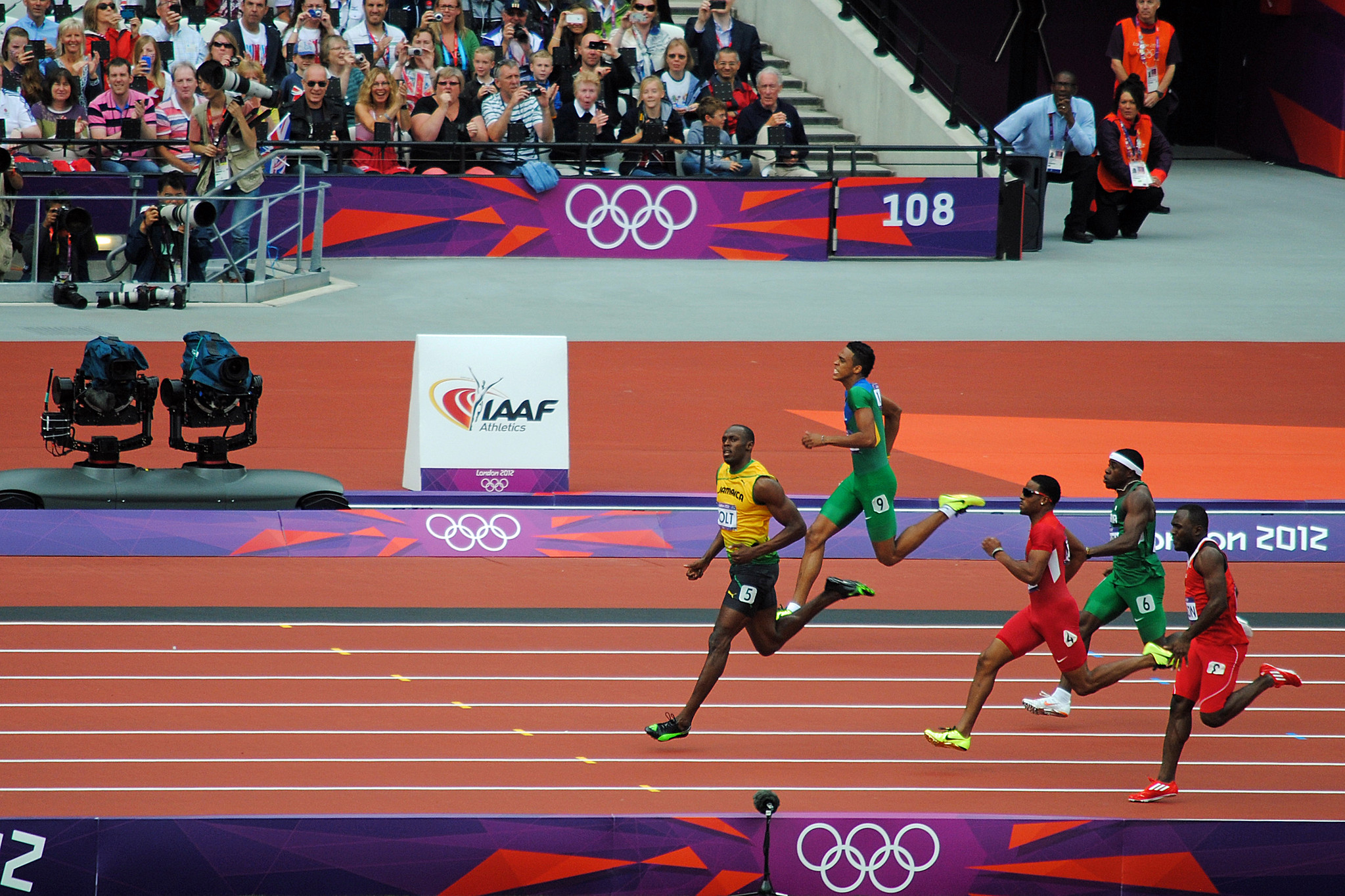 Usain Bolt ylivoimaisena, 2012, Mark (CC 2.0) https://www.flickr.com/photos/61798879@N00/8161673010